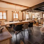 Moxn Lungau - Authentic Luxury Living Villa