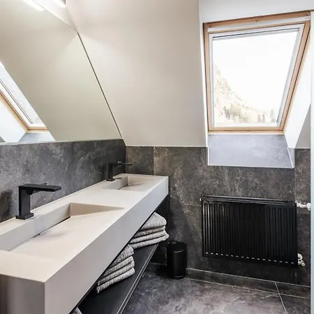 빌라 Moxn Lungau - Authentic Luxury Living